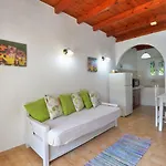 Aparthotel Valentino Corfu 4*
