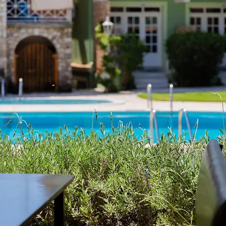 Valentino Corfu Aparthotel 3*
