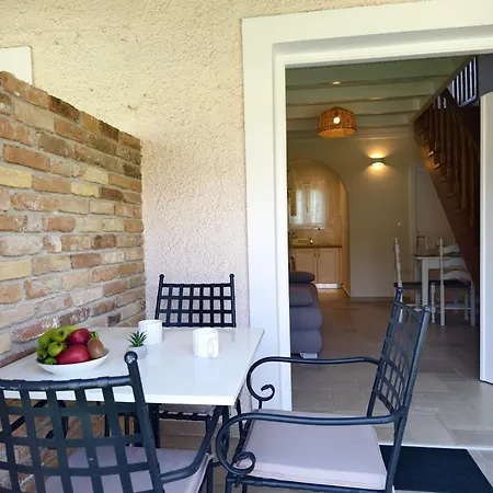 Aparthotel Valentino Corfu