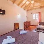מלון דירות Valentino Corfu