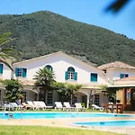 Valentino Corfu מלון דירות 4*